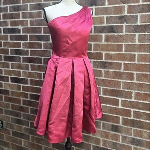 Elegant One-Shoulder Pink Mini Dress